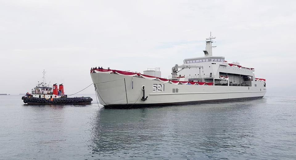 Perbandingan AIS Kapal Terbaik AIS Samyung 50N dan Icom MA 500TR